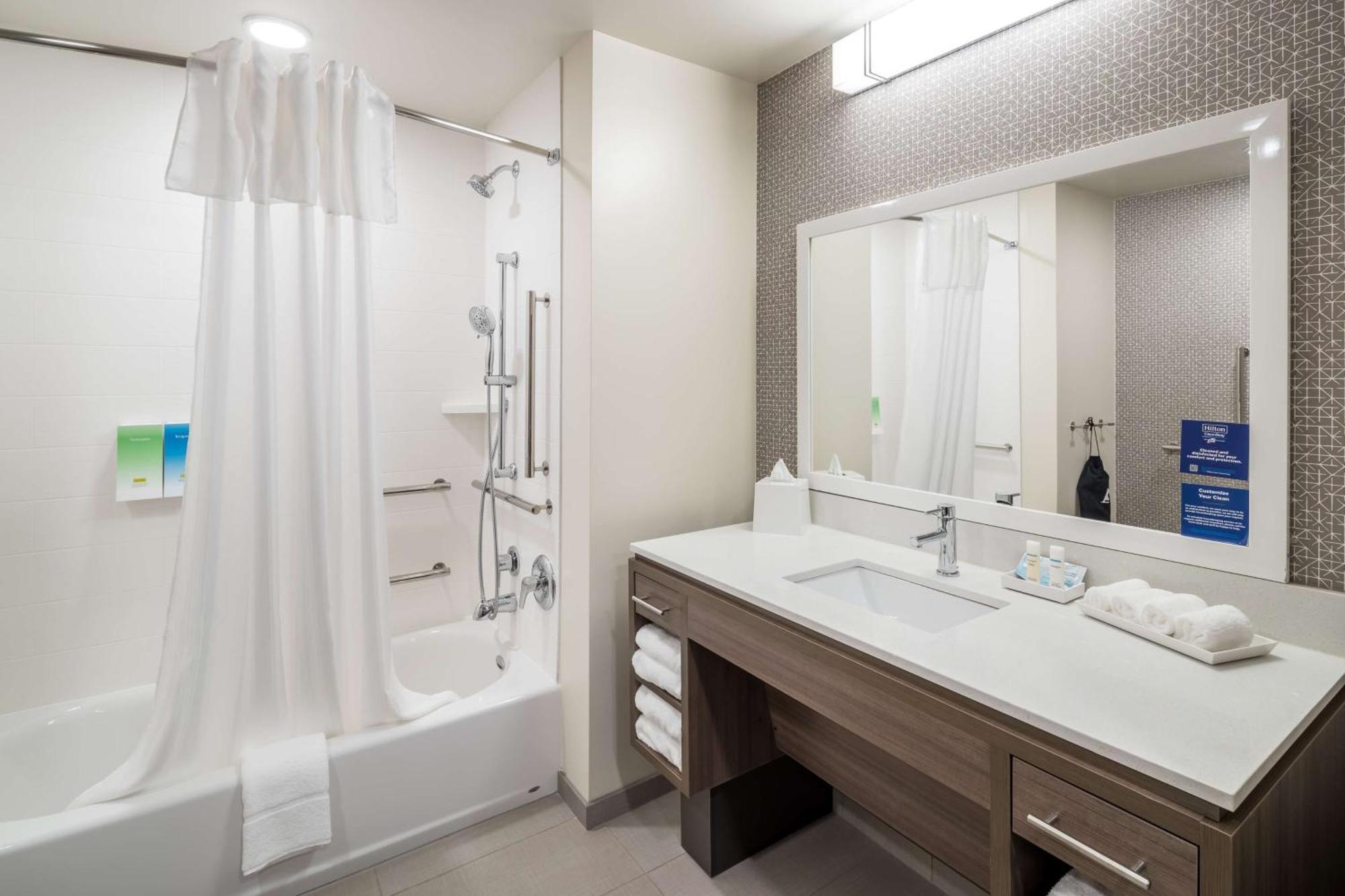 Home2 Suites By Hilton Cape Canaveral Cruise Port Extérieur photo